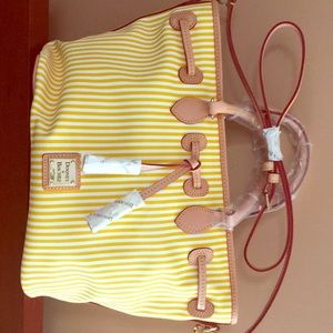 Dooney & Bourke NWT East West Tassel Shopper Purse